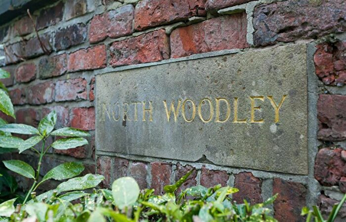 2 Bedroom Cottage To Rent In North Woodley, Radcliffe, Manchester, M26