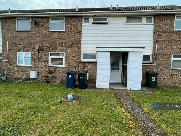 1 Bedroom Flat To Rent In Shakespeare Road, St. Ives, PE27