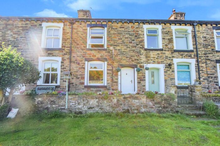 2 Bedroom Terraced House To Rent In Holme Terrace, Nelson, Lancashire, BB9