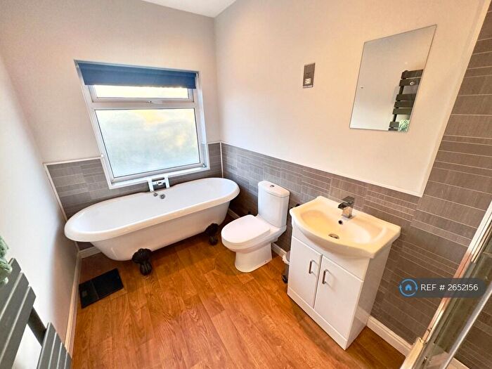 4 Bedroom Detached House To Rent In Charnwood Avenue, Long Eaton, Nottingham, NG10