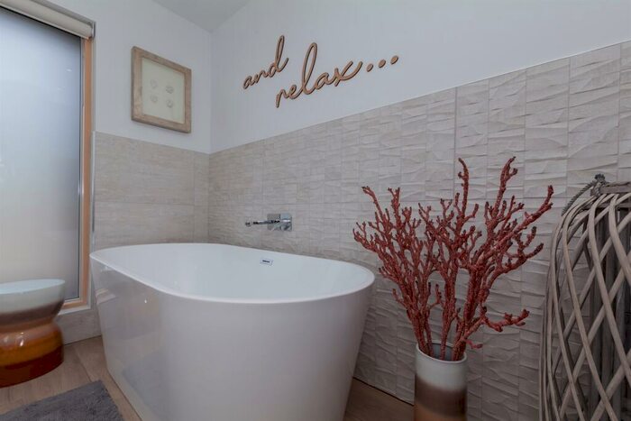 4 Bedroom Detached House For Sale In Otter Way, Hampton Water, Peterborough, PE7