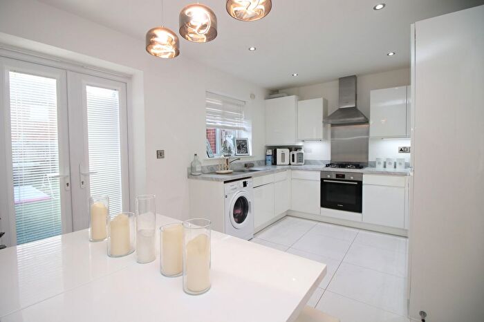 3 Bedroom Semi Detached House For Sale In Sapphire Drive, Poulton-Le-Fylde, FY6