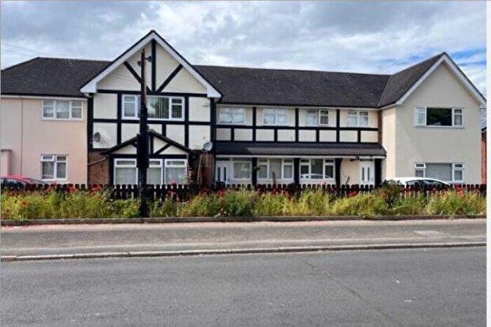 2 Bedroom Flat To Rent In Shady Grove, Stoke-On-Trent, ST7