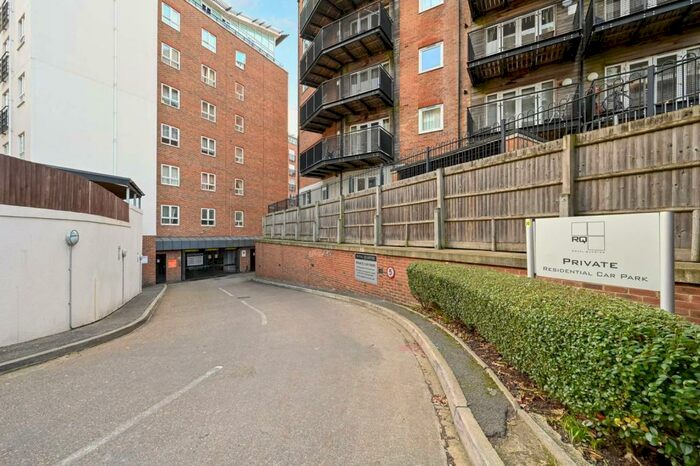 Garage / Parking To Rent In Seven Kings Way, Kingston, Kingston Upon Thames, KT2