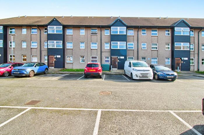 1 Bedroom Flat For Sale In Barberry Close, Romford, RM3