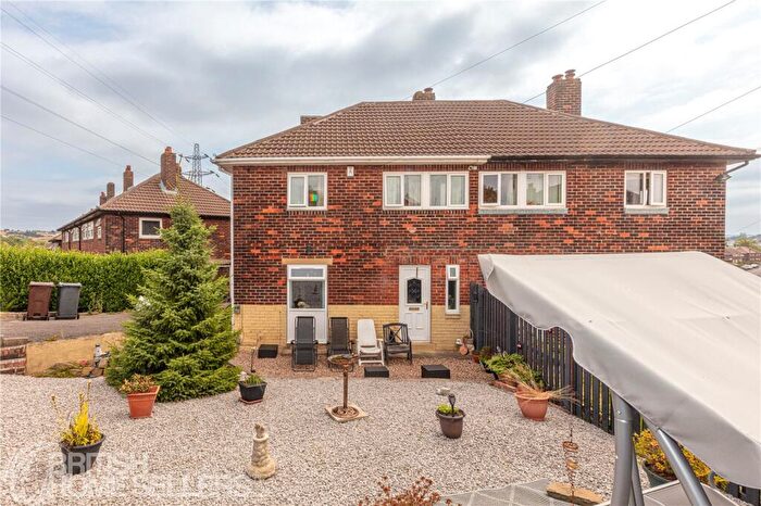 3 Bedroom Semi-Detached House For Sale In North Carr, Huddersfield, West Yorkshire, HD5