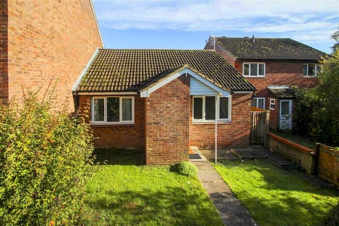 2 Bedroom Semi-Detached Bungalow To Rent In Merlin Walk, Eaglestone, Milton Keynes, Buckinghamshire, MK6