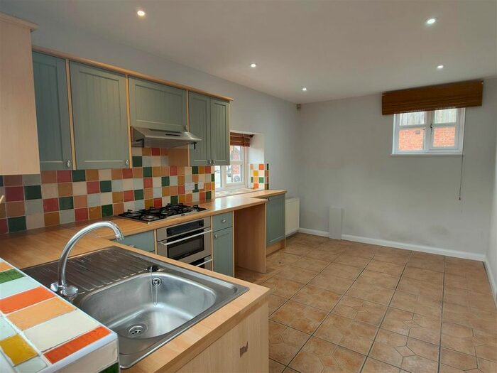 2 Bedroom Semi Detached House To Rent In Villa Farm, Wrexham Road, Burland, Nantwich, CW5