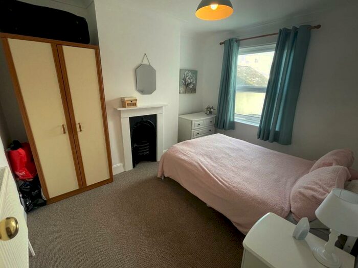 1 Bedroom Terraced House To Rent In Room, Derby Street, Weymouth, DT4