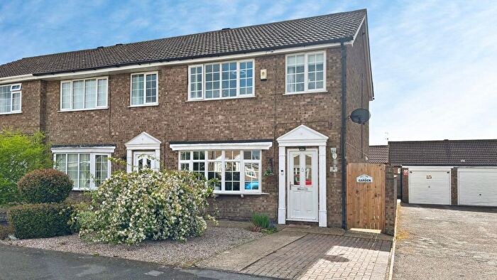 3 Bedroom End Of Terrace House For Sale In Sedgemoor Close, North Hykeham, LN6