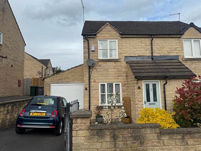 2 Bedroom Semi Detached House For Sale In Cavendish Road, Idle, Bradford, BD10