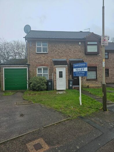 2 Bedroom End Of Terrace House To Rent In Manor Drive, Leicester, LE4