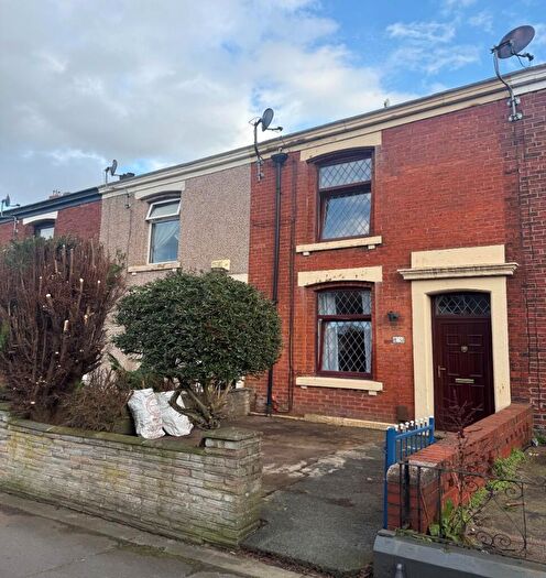 3 Bedroom Terraced House To Rent In Kings Bridge Street, Blackburn, Lancashire, BB2