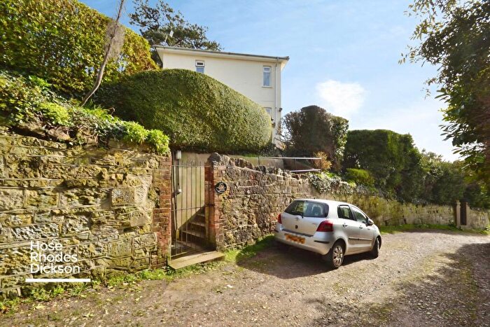 3 Bedroom Detached House For Sale In Macrocarpa Road, Ventnor, PO38