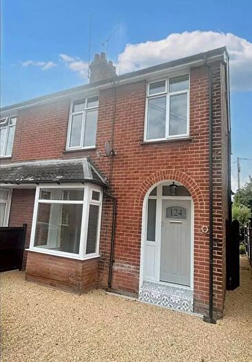 3 Bedroom Semi-Detached House To Rent In Fambridge Road, Maldon, Essex, CM9