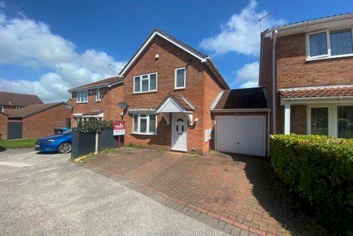 3 Bedroom Property To Rent In Godmanston Close, Poole, BH17