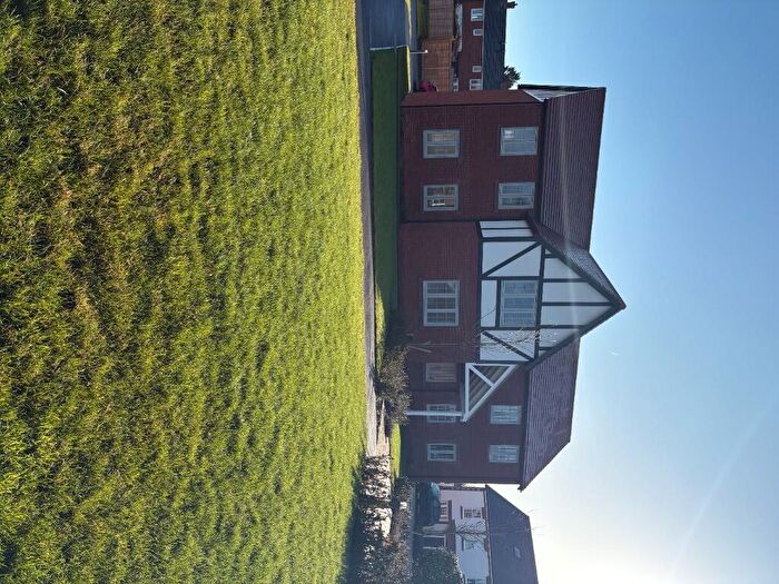 1 Bedroom Flat To Rent In Wignall Close, CH3