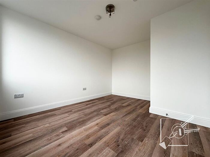 1 Bedroom Flat To Rent In Trinity Point, New Road, Gravesend, DA11