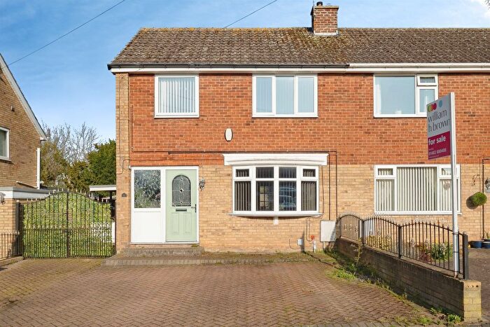 3 Bedroom Semi-Detached House For Sale In Chapel Close, Skirlaugh, Hull, HU11