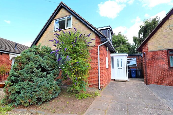 4 Bedroom Semi Detached House To Rent In Hawkstone Close, Newcastle-under-Lyme, ST5