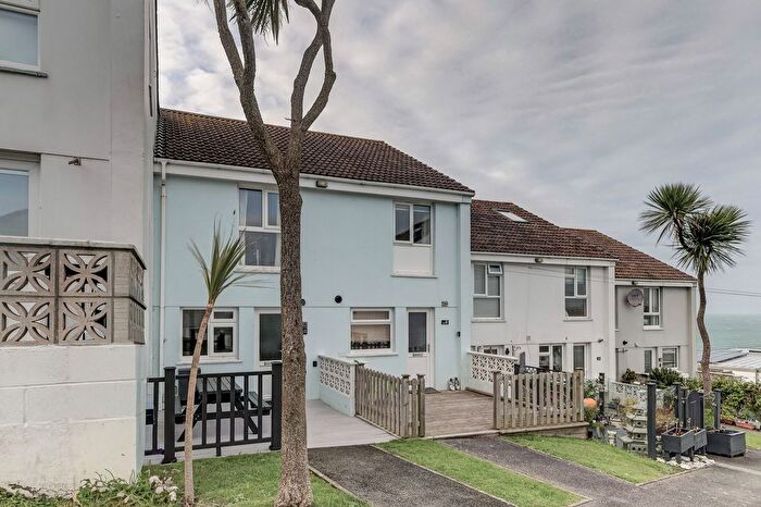 2 Bedroom Property To Rent In Camullas Way, Newquay, TR7