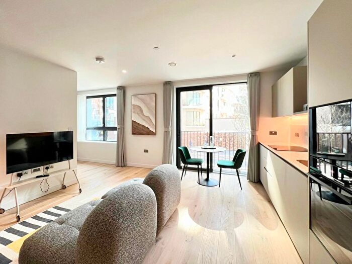 1 Bedroom Flat To Rent In Pilot Walk, North Greenwich, SE10