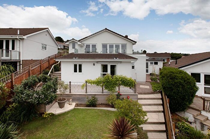 3 Bedroom Detached House For Sale In Grange Park, Bishopsteignton, TQ14