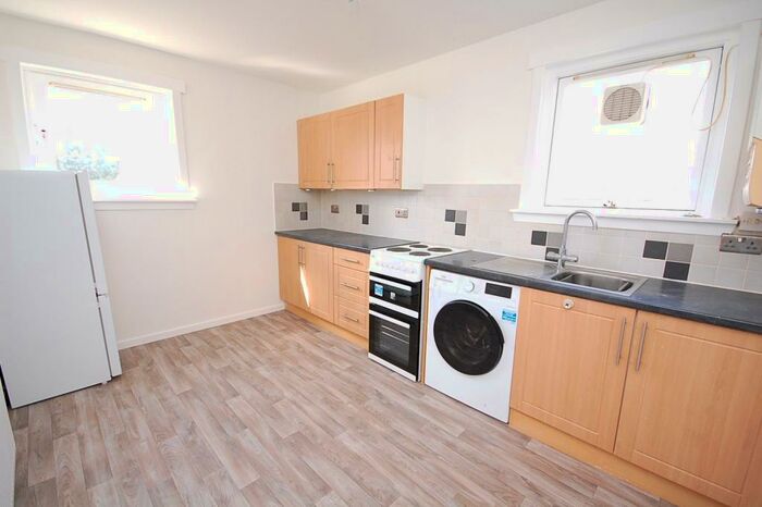 2 Bedroom Apartment To Rent In Shapinsay Court, City Centre, Aberdeen, AB15