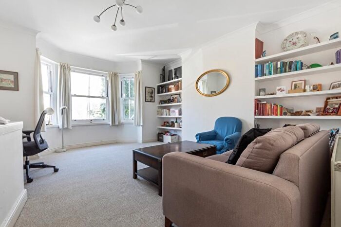1 Bedroom Maisonette To Rent In Tregothnan Road, London, SW9