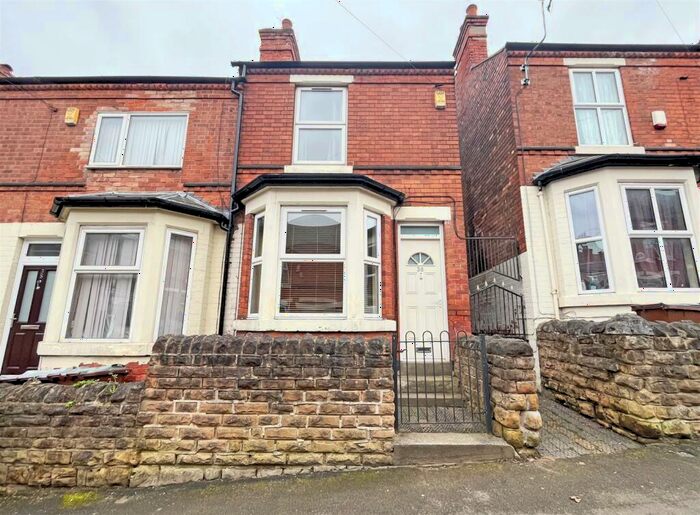 3 Bedroom End Of Terrace House To Rent In Osborne Street, Nottingham, NG7