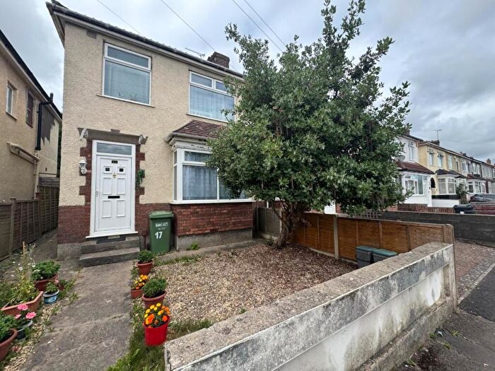 3 Bedroom House To Rent In Wallscourt Road, Filton, Bristol, BS34