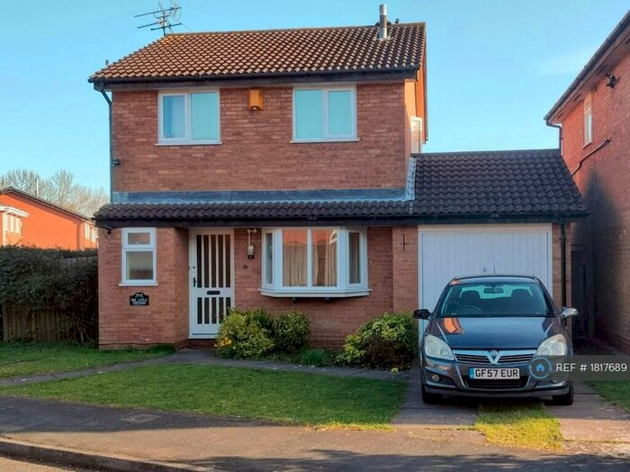3 Bedroom Detached House To Rent In Blithfield Avenue, Loughborough, LE11