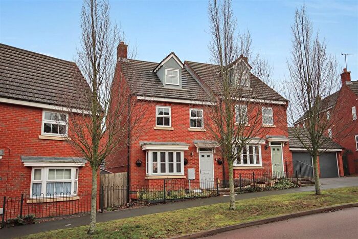 3 Bedroom Semi Detached House For Sale In Patenall Way, Higham Ferrers, NN10