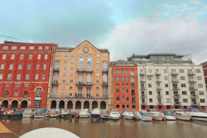 Studio To Rent In Ferry Street, Bristol, BS1