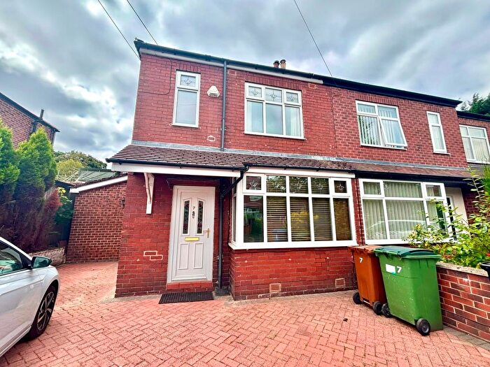 3 Bedroom Property To Rent In Maple Avenue, Stockport, SK6