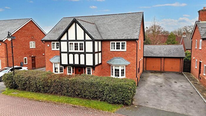 5 Bedroom Detached House For Sale In Chiltern Close, Wychwood Park, Weston, Crewe, CW2