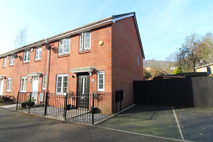 3 Bedroom End Of Terrace House For Sale In Mill-Race, Abercarn, Newport, NP11