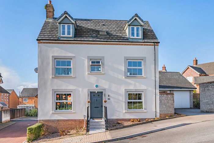 4 Bedroom Detached House For Sale In Clos Y Fferm, Coity, Bridgend, CF35