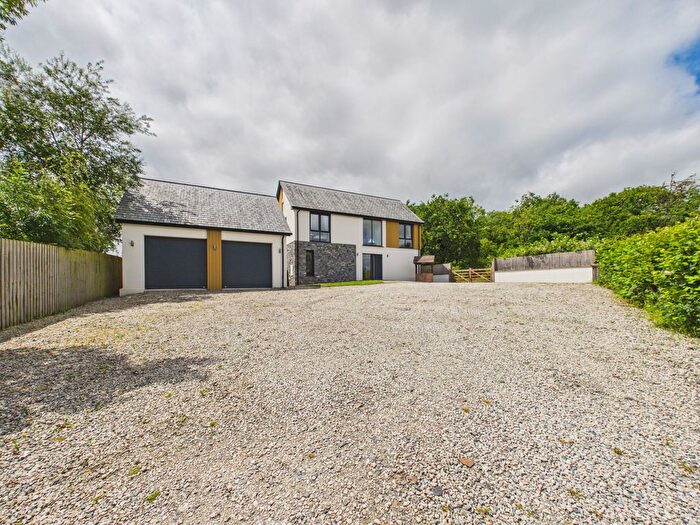 4 Bedroom Detached House For Sale In Bridgerule, Holsworthy, EX22