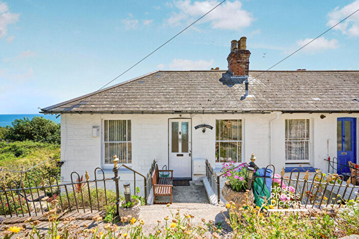 2 Bedroom Flat To Rent In Madeira Road, Ventnor, PO38