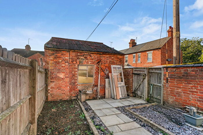 1 Bedroom Barn Conversion For Sale In Castle Road, Woodford Halse, Daventry, Northamptonshire, NN11