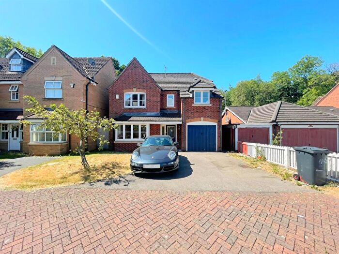 4 Bedroom Detached House For Sale In Rockery Close, Off Uppingham Road, Leicester, LE5