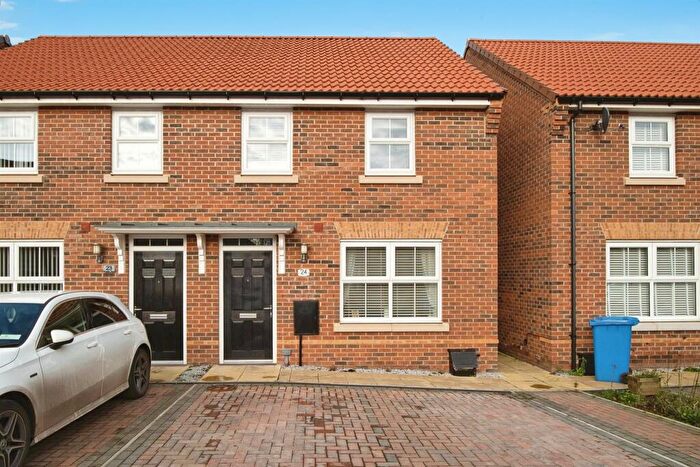 3 Bedroom Semi-Detached House For Sale In Waudby Close, Hessle, HU13