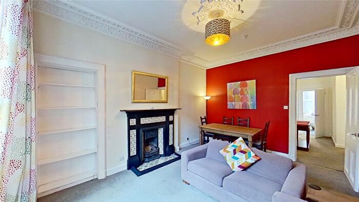 2 Bedroom Flat To Rent In Great Junction Street, Edinburgh, EH6