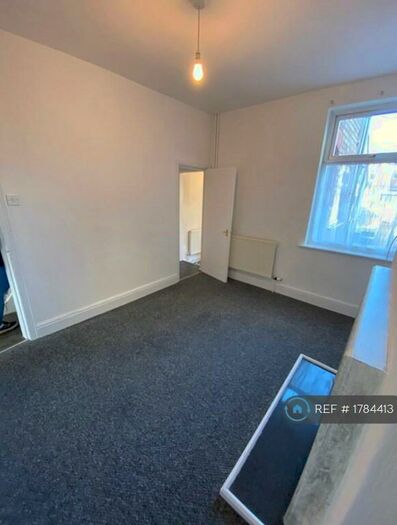 3 Bedroom Terraced House To Rent In Fuller St, Cleethorpes, DN35