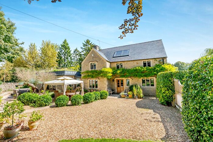 4 Bedroom Detached House For Sale In Manor Farm, Condicote, Cheltenham, Gloucestershire, GL54