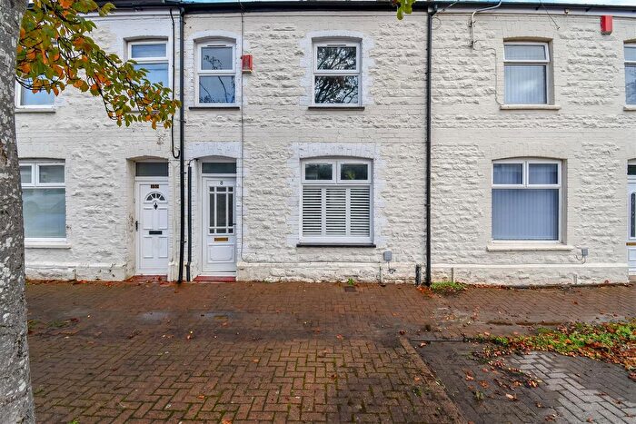 3 Bedroom Terraced House For Sale In Glebe Street, Barry, CF63