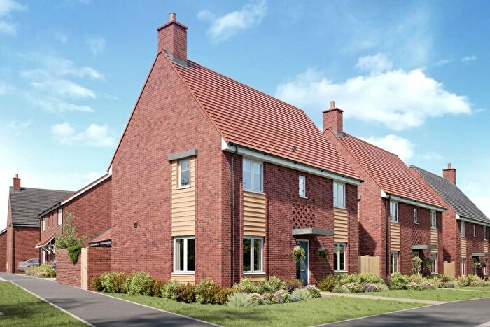 3 Bedroom Semi-Detached House To Rent In The Gallops, Braintree, Essex, CM7