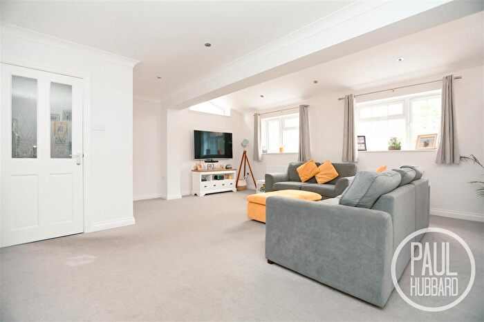4 Bedroom Detached House For Sale In Elmdale Drive, Carlton Colville, NR33