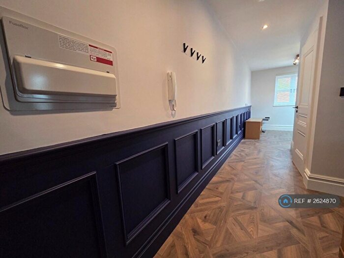 1 Bedroom Flat To Rent In Mansfield Road, Nottingham, NG5